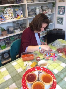 woman does ceramic craft